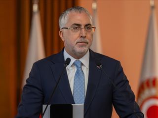 Vedat Işıkhan: İş sağlığı ve güvenliğinde önemli bir adım
