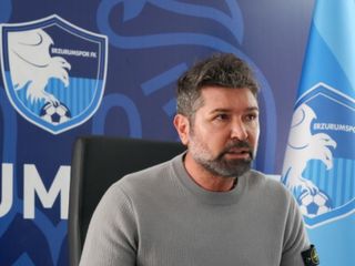 Hakan Kutlu, Erzurumspor’a veda etti