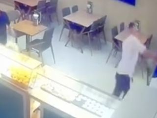 Aydın'da pastanede tartıştığı kişiyi bıçakladı: 18 yıl önce de komşusunu öldürmüş
