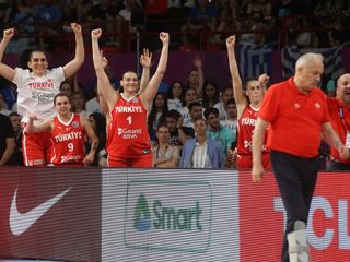 Yunanistan'ı deviren Potanın Perileri çeyrek finale yükseldi