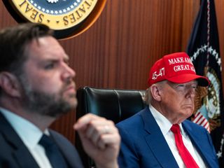 Donald Trump: İran barış yapmazsa önümüzdeki saldırılar çok daha büyük olacak