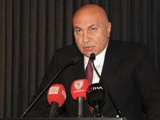 Samsunspor Başkanı Yüksel Yıldırım güven tazeledi