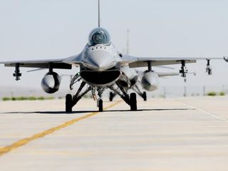 F-16 EDPOD, gerçek radar sistemlerine karşı uçuşlu testleri başarıyla tamamladı