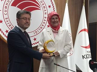 İbrahim Yumaklı: Bir ünite kan bağışlayan gönüllüler adına 3 fidan dikeceğiz