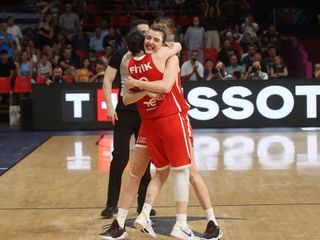A Milli Kadın Basketbol Takımı, Avrupa Şampiyonası'nda parlıyor