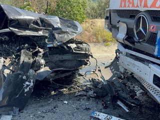 İznik-Yenişehir yolunda feci kaza: 1 ölü 2 yaralı