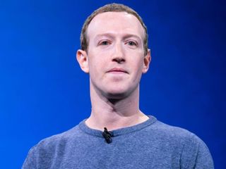 Mark Zuckerberg, siyasi duruşu nedeniyle Meta'da iç eleştirilerle karşı karşıya