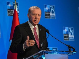 Cumhurbaşkanı Erdoğan, NATO zirvesine katılmak için Hollanda'ya gidiyor