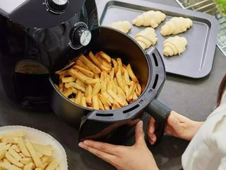 Kullanmayı derhal bırakın! Bu marka Airfryer’lar yangın riski taşıyor