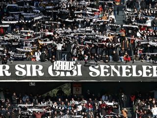 111 yıllık camiaya şok: Armaya haciz geldi