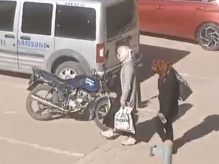 Mardin'de evden 800 bin TL'lik hırsızlık kamerada