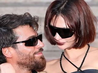Can Yaman yeni sevgilisi Sara Bluma ile kırmızı halıda yürüdü! Pozları gündem oldu
