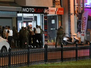 Sakarya'da polislere ateş eden şüpheli bacağından vuruldu