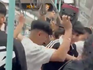 İstanbul'da halka açık alanlarda yüksek sesle müzik açana para cezası geliyor