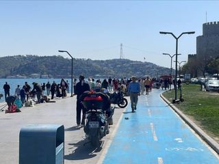 İstanbul'da açık alanda yüksek sesli müziğe para cezası