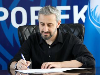 Erzurumspor FK, Serkan Özbalta ile sözleşme imzaladı