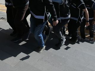 31 ilde FETÖ'ye yönelik operasyonda yakalanan 95 şüpheliden 65'i tutuklandı