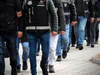 8 ilde restoran zincirine FETÖ soruşturması: 32 zanlı tutuklandı