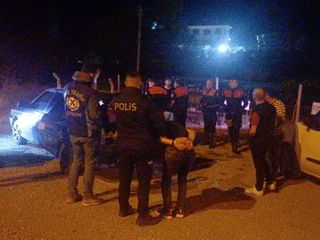 Çorum'da "dur" ihtarına uymayan sürücüye 45 bin lira ceza