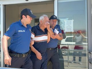 Adana'da tacizci emekli hakime gazeteciden ilginç soru