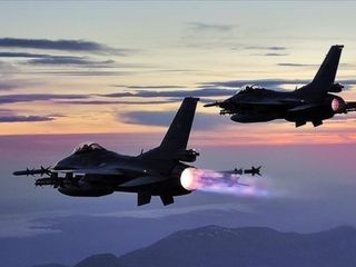 Ukrayna, Rus savaş uçaklarını hedef aldı