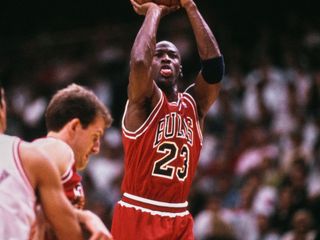 Micheal Jordan çaylak kartı rekor bedelle satıldı