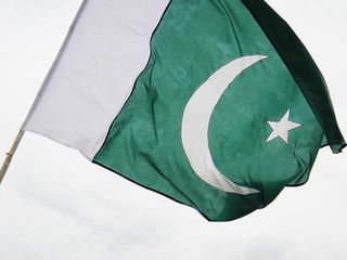 Pakistan’da askeri konvoya bombalı saldırı düzenlendi