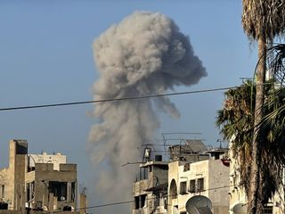 İsrail’in Gazze’ye düzenlediği saldırılarda 63 Filistinli hayatını kaybetti