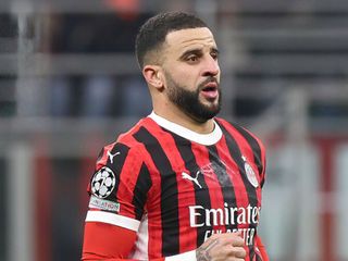 Milan, Kyle Walker'ın sözleşmesindeki opsiyonu kullanmadı
