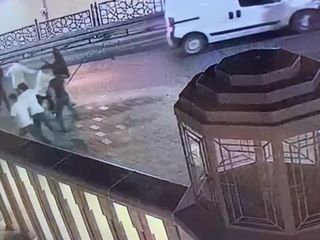 İstanbul'un göbeğinde laf atma cinayeti: 6 kişi tarafından döverek öldürüldü