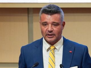 Sadettin Saran, Fenerbahçe başkanlığına aday olduğunu açıkladı