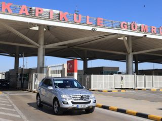 Gurbetçilerin gelişleri sürüyor: Türkiye'ye kavuşmanın mutluluğunu yaşıyorlar