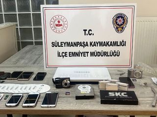 Tekirdağ’da tuzağa düşürdükleri kişilerin uygunsuz görüntülerini çekip şantaj yapan çete çökertildi