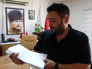 İstanbul'da çöpleri toplanmayan mahalleliden Üsküdar Belediyesi'ne tepki