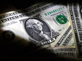 Dolarda son 50 yılın en büyük değer kaybı yaşandı