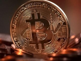 Bitcoin'de yeni rekor tahmini: 200 bin dolar