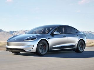 Tesla, Türkiye'de elektrikli araç satışlarında açık ara zirvede
