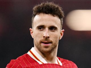 Liverpool'un yıldız futbolcusu Diogo Jota hayatını kaybetti
