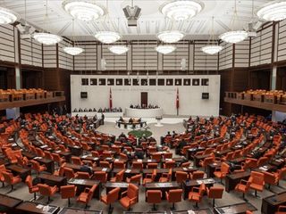 Çalışma hayatındaki değişiklik görüşmeleri komisyonda tamamlandı