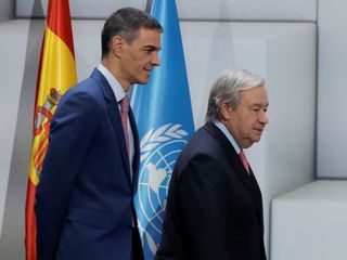 Fransa ve İspanya lüks uçak seyahatlerini vergilendirecek