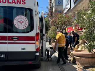 Eskişehir'de yaşlı vatandaş bir anda yere yığıldı