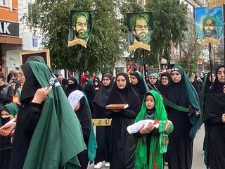 Kars'ta binlerce kişi Kerbela şehitlerini andı