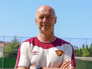 Göztepe'de teknik ekibe takviye geldi