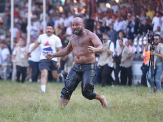 664. Tarihi Kırkpınar Yağlı Güreşleri'nde başpehlivan belli oldu