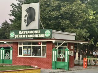 Kastamonu'da güvenlik görevlileri arasındaki kavgada 2 kişi silahla vuruldu