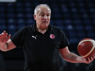 A Milli Kadın Basketbol Takımı'nda Ekrem Memnun dönemi sona erdi