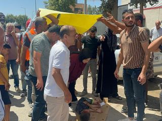 Adıyaman'da kaza yerinden inşaat işçilerinden örnek davranış