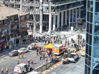 İsrail'in saldırılarında İran'daki sivil konutlara verilen hasarın maliyeti belli oldu