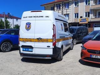 Sakarya'da atladığı havuzda boynu kırılan genç, hayatını kaybetti