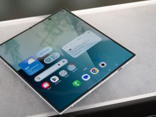 Samsung Galaxy Z Fold 7  tanıtıldı: İşte fiyatı ve özellikleri